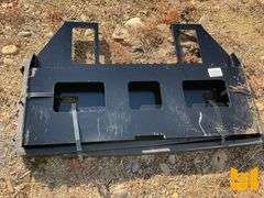 UNUSED KC 45” FORK FRAME W/42” FORKS