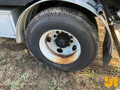 2001 STERLING L7500 S/A VAC VIN: 2FZAA0AK71AB56467