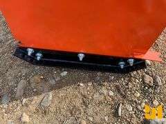 UNUSED 8’ QT SNOW PUSHER PULL-BACK V2023