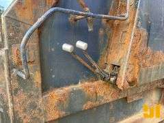 2007 INTERNATIONAL 4400 SBA 6X4 T/A REAR LOAD RESIDENTIAL COLLECTION TRUCK VIN: 1HTMSAZR47H493165