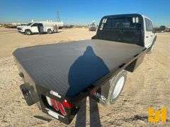 2024 FORD F-550 XLT SD CREW CAB 4X4 FLATBED TRUCK VIN: 1FD0W5HT1REC75656