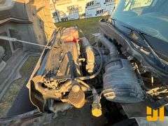 2012 INTERNATIONAL SF667 TANDEM AXLE REAR DISCHARGE MIXER TRUCK VIN: 1HTGSSHT0CJ696962