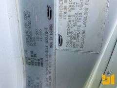 2001 STERLING L7500 S/A VAC VIN: 2FZAA0AK71AB56467