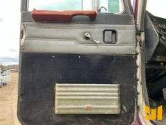 1994 PETERBILT 357 TRI ROLL OFF TRUCK VIN: 1XPAL60X2RN353155