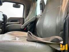 2018 KENWORTH T880 TANDEM AXLE DAY CAB TRUCK TRACTOR VIN: 1XKZDP9X8JJ211306