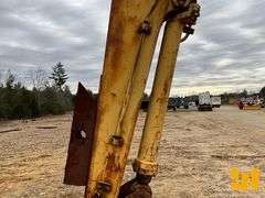 1977 CATERPILLAR 225 HYDRAULIC EXCAVATOR SN: 51U2046