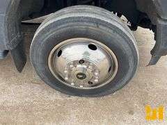 2019 FORD F-550 SINGLE AXLE CREW CAB 4X4 FLATBED TRUCK VIN: 1FD0W5HT4KEC98046