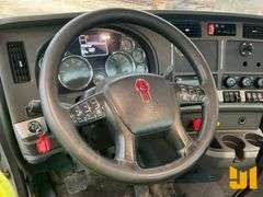 2018 KENWORTH T880 TANDEM AXLE DAY CAB TRUCK TRACTOR VIN: 1XKZDP9X8JJ211306