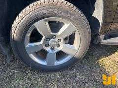 2018 CHEVROLET SUBURBAN VIN: 1GNSCJKC8JR152321