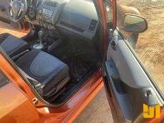 2008 HONDA FIT VIN: JHMGD38648S048290 2WD