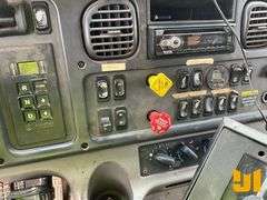 2009 FREIGHTLINER M2 SINGLE AXLE DUMP TRUCK VIN: 1FVAC3BS39HAH1304