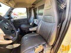 2017 CHEVROLET EXPRESS CARGO VAN VIN: 1GCWGAFF4H1258020