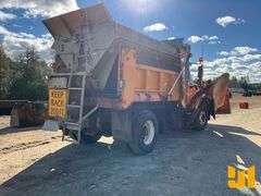 2010 INTERNATIONAL 7600 SINGLE AXLE DUMP TRUCK VIN: 1HTWDAARXAJ240849