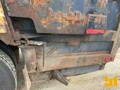 2007 INTERNATIONAL 4400 SBA 6X4 T/A REAR LOAD RESIDENTIAL COLLECTION TRUCK VIN: 1HTMSAZR47H493165