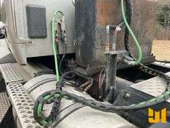 2018 KENWORTH T880 TANDEM AXLE DAY CAB TRUCK TRACTOR VIN: 1XKZDP9X8JJ211306