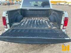 2014 RAM 1500 HEMI 5.7L CREW CAB 4X4 PICKUP VIN: 1C6RR7KTXES164632