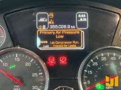 2018 KENWORTH T880 TANDEM AXLE DAY CAB TRUCK TRACTOR VIN: 1XKZDP9X8JJ211306