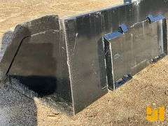 UNUSED KC  84" SNOW/LITTER BUCKET, SKID STEER