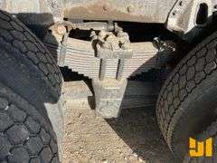 1990 PETERBILT 378 TANDEM AXLE DUMP TRUCK VIN: 1XPFD20X0LN292665