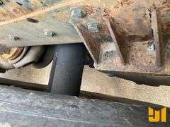 1994 PETERBILT 357 TRI ROLL OFF TRUCK VIN: 1XPAL60X2RN353155