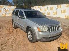 2008 JEEP GRAND CHEROKEE VIN: 1J8GR48KX8C188272 4WD