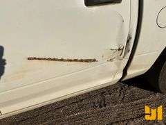 2015 RAM 1500 5.7L HEMI 1/2 TON CREW CAB PICKUP VIN: 3C6RR6KT8FG591746