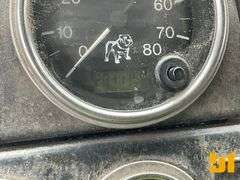 2006 MACK MR TRI FRONT LOAD COLLECTION TRUCK VIN: 1M2K189C36M033556