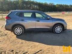 2017 NISSAN ROGUE VIN: 5N1AT2MT5HC862230 FWD