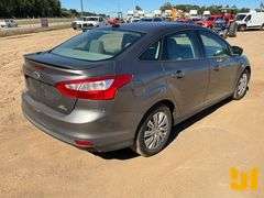 2014 FORD FOCUS VIN: 1FADP3F22EL393762 FWD