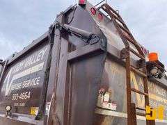 2006 MACK MR TRI FRONT LOAD COLLECTION TRUCK VIN: 1M2K189C36M033556