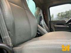 2018 KENWORTH T880 TANDEM AXLE DAY CAB TRUCK TRACTOR VIN: 1XKZDP9X8JJ211306