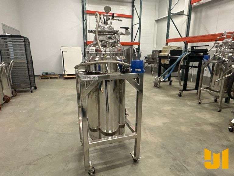 2018 PRECISION EXTRACTION SOLUTIONS X40MSE EXTRACTION MACHINE SN: 191112461416