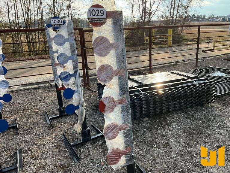 UNUSED KIT CONTAINER  5/16" DUELING TREE FOR AR500 HANDGUN