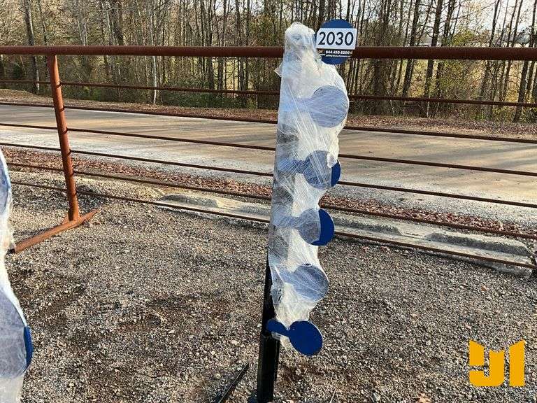 UNUSED KIT CONTAINER  5/16" DUELING TREE FOR AR500 HANDGUN