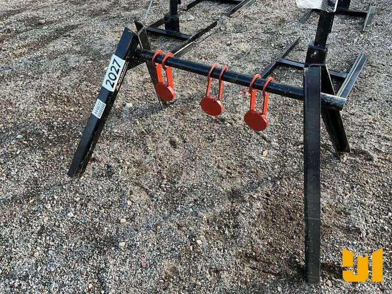 UNUSED KIT CONTAINER  3/8" AR500 GONG TARGET