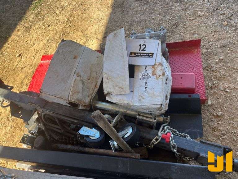 PALLETS OF VARIOUS TRUCK PARTS