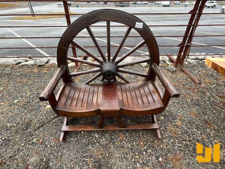 WOODEN WAGON WHEEL BENCH
