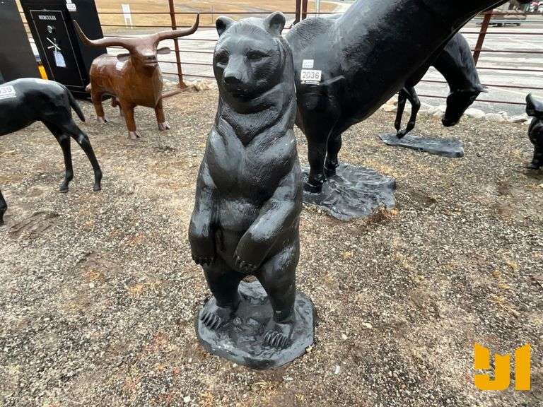 5’ ALUMINUM STANDING BEAR