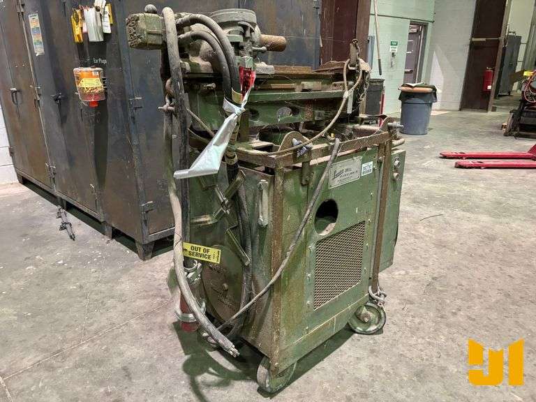 LAMINA 1 IN. MAGNETIC DRILL SN: D451 W/HYDRAULIC OPERATION