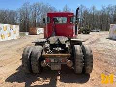 1999 KENWORTH T800 TANDEM AXLE DAY CAB TRUCK TRACTOR VIN: 1XKDDU0X6XJ830887