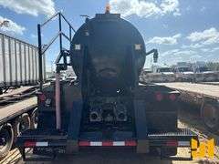 2002 FWF 120 BBL T/A VACUUM TRAILER VIN: 1F915138921062008