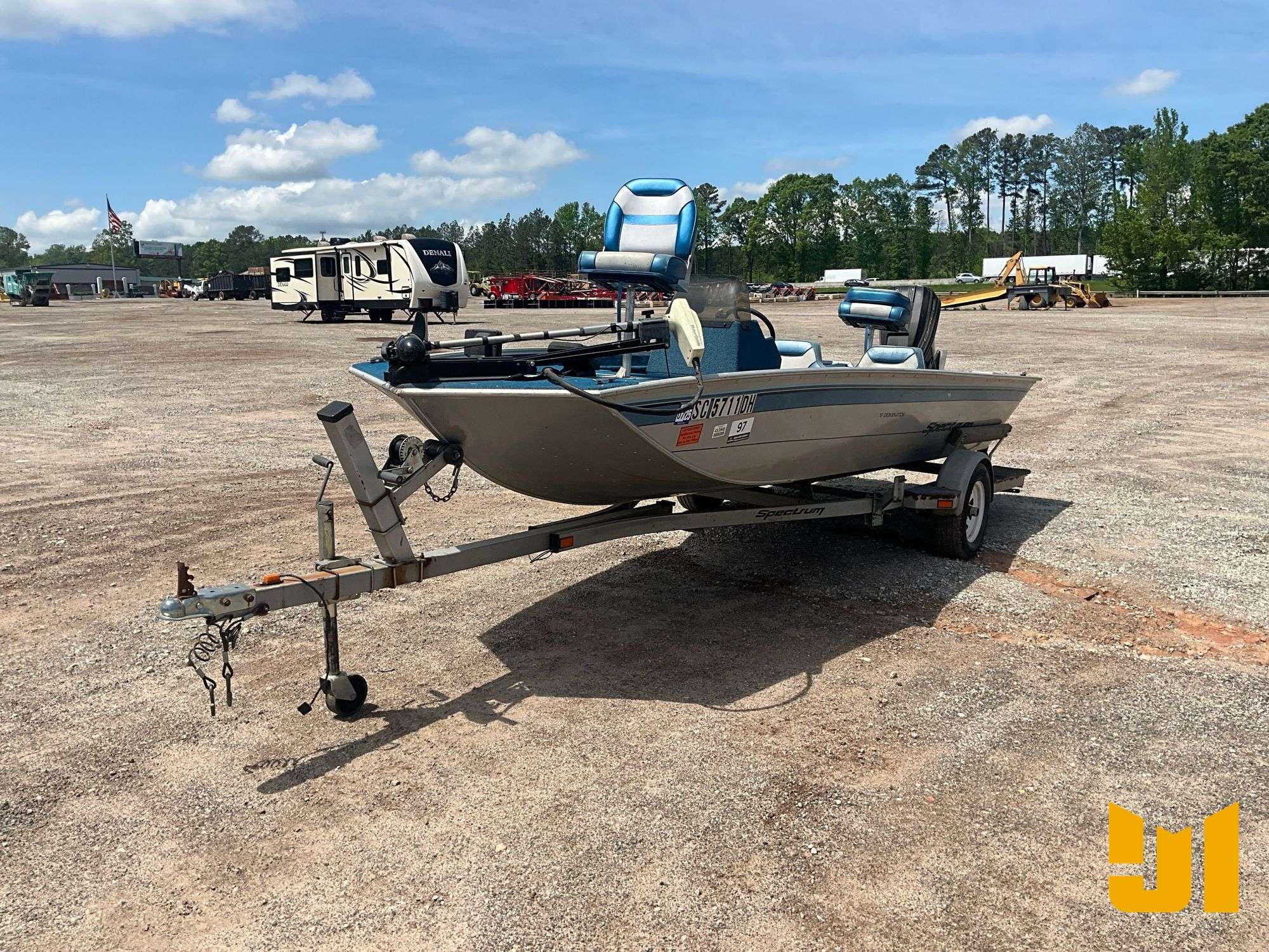 1994 SPECTRUM 17 DOMINATOR VIN FMCC89SVH394 BASS BOAT - Jeff