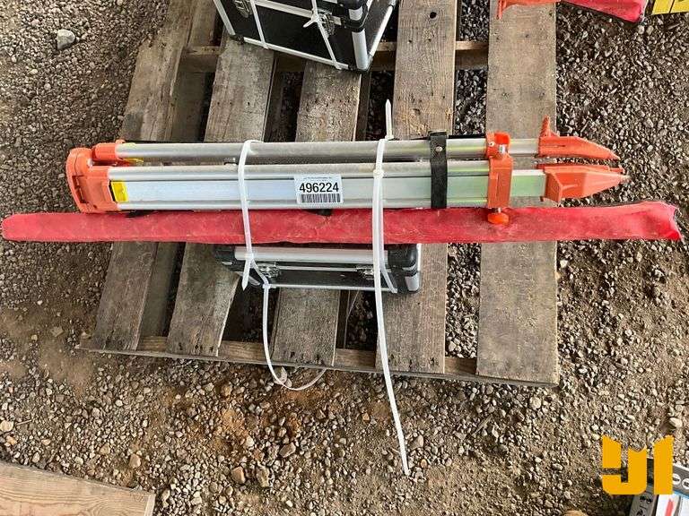 SURVEYING EQUIPMENT, TRIPOD, MEASURE STICK