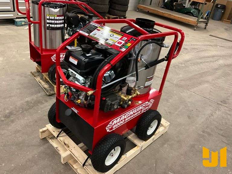 UNUSED EASY-KLEEN MAGNUM 4000 SERIES GOLD PRESSURE WASHER SN: 251313