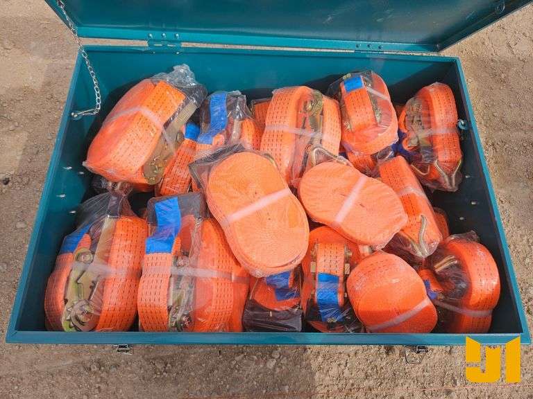 QTY OF 24 UNUSED RATCHET STRAPS W/BOX