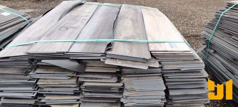 PALLET OF VINYL FLOORING