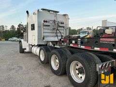 2016 PETERBILT 389 TRI AXLE TRUCK TRACTOR VIN: 1XPXP4EX7GD317055