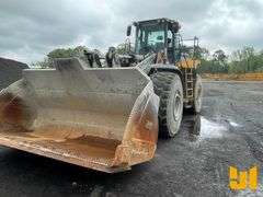 2017 DEERE 844K II WHEEL LOADER SN: 1DW844KCPHF682365
