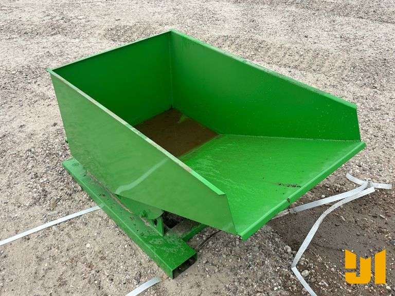UNUSED DUMPING HOPPER