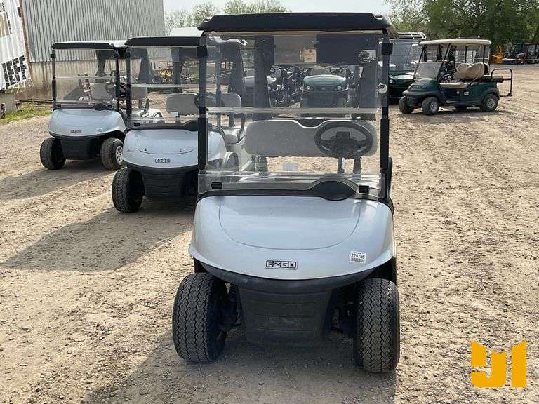 2021 EZ GO RXV GOLF CART 5613057